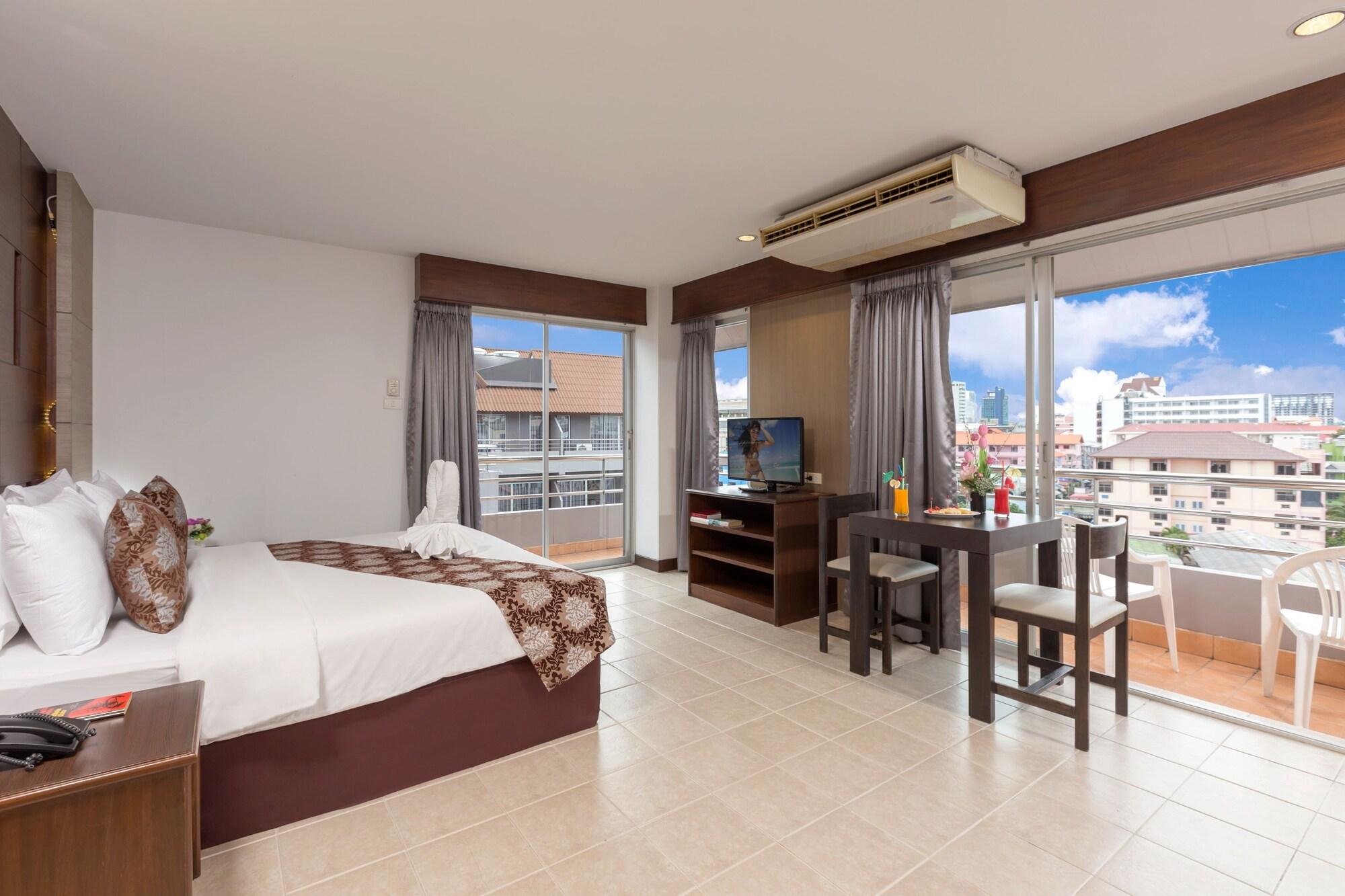 The Holiday Resort Pattaya Exterior foto