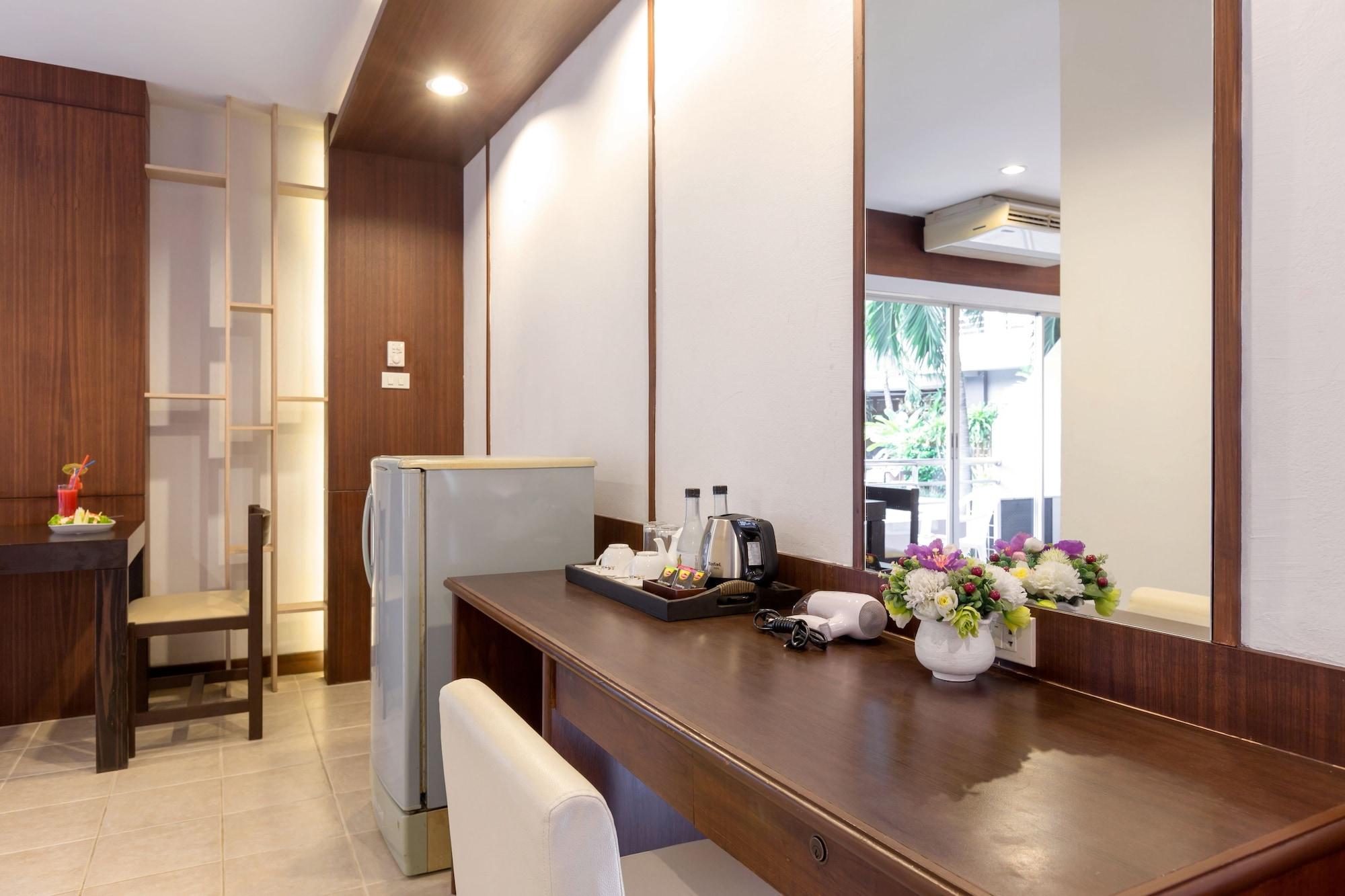 The Holiday Resort Pattaya Exterior foto