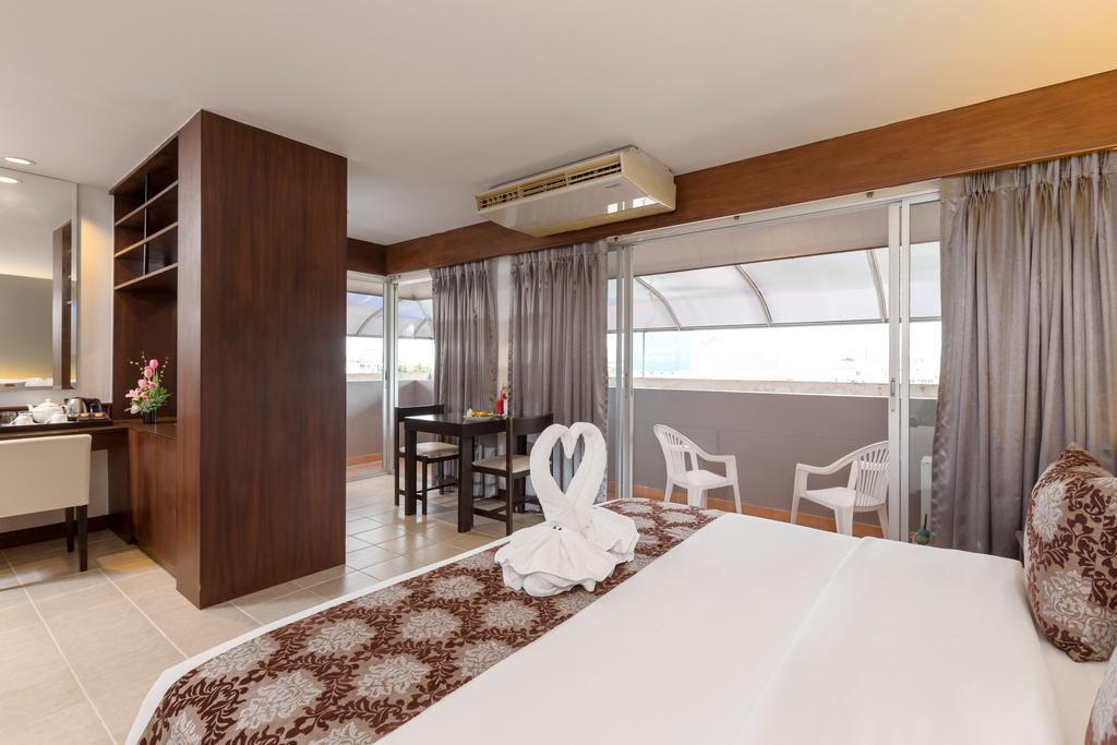 The Holiday Resort Pattaya Exterior foto